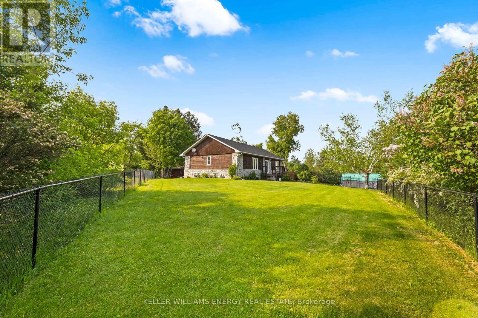 4070 Hwy 28, Selwyn, Ontario  K0L 2H0 - Photo 5 - X12363501