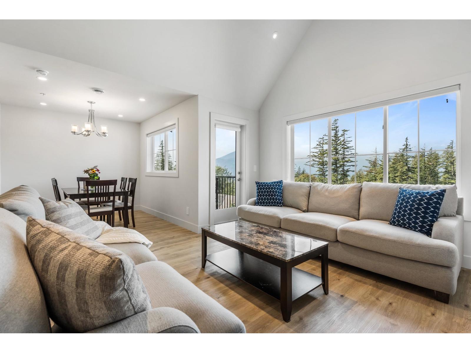 8 1928 Woodside Boulevard, Mt Woodside, Agassiz, British Columbia  V0M 1A1 - Photo 4 - R3040225