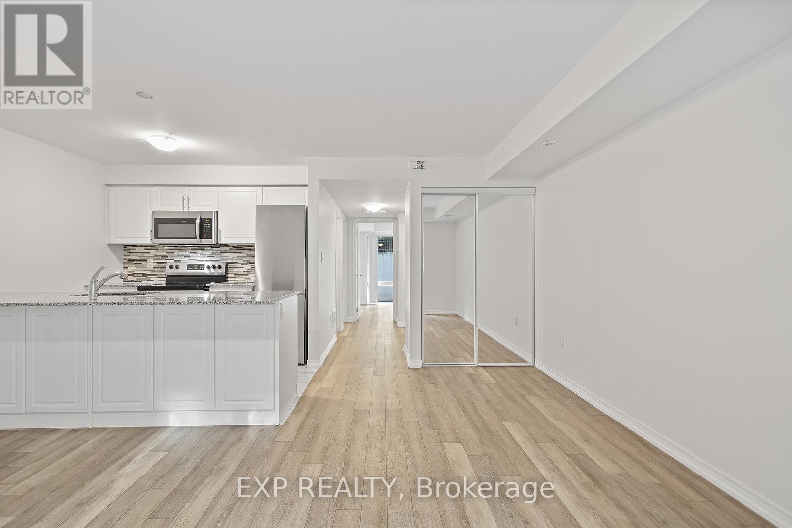 94 - 30 Fieldway Road, Toronto (Islington-City Centre West), Ontario  M8Z 0E3 - Photo 3 - W12363475