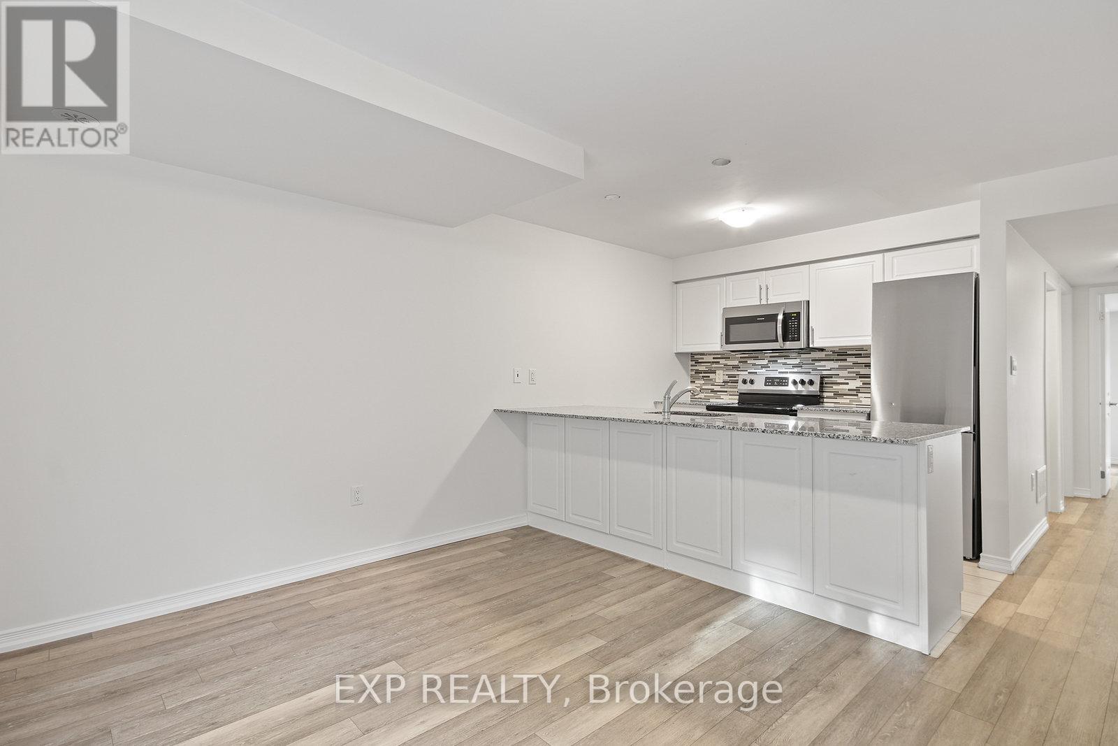 94 - 30 Fieldway Road, Toronto (Islington-City Centre West), Ontario  M8Z 0E3 - Photo 6 - W12363475