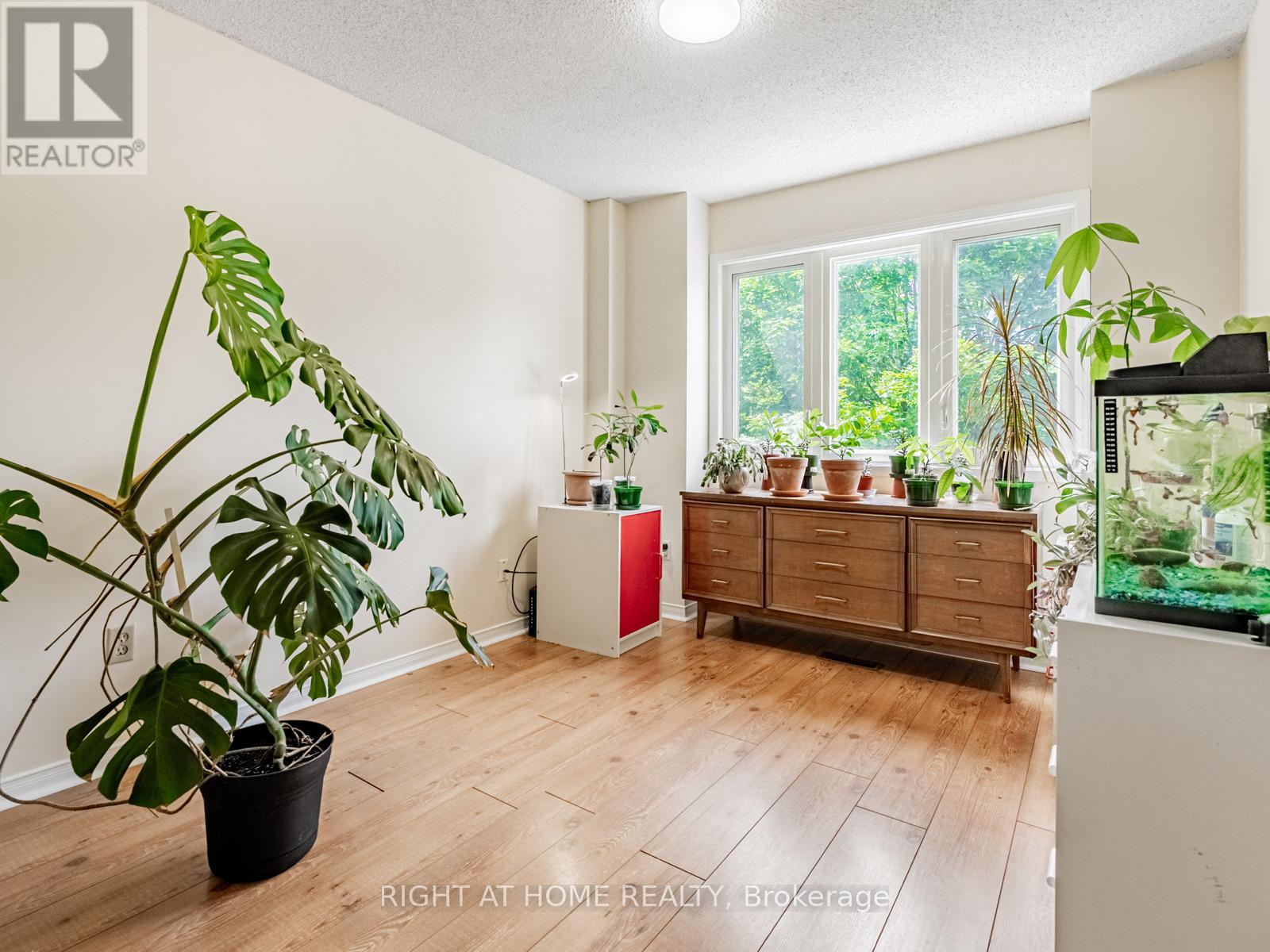 1129 Beechnut Road, Oakville (Cv Clearview), Ontario  L6J 7P2 - Photo 17 - W12363478