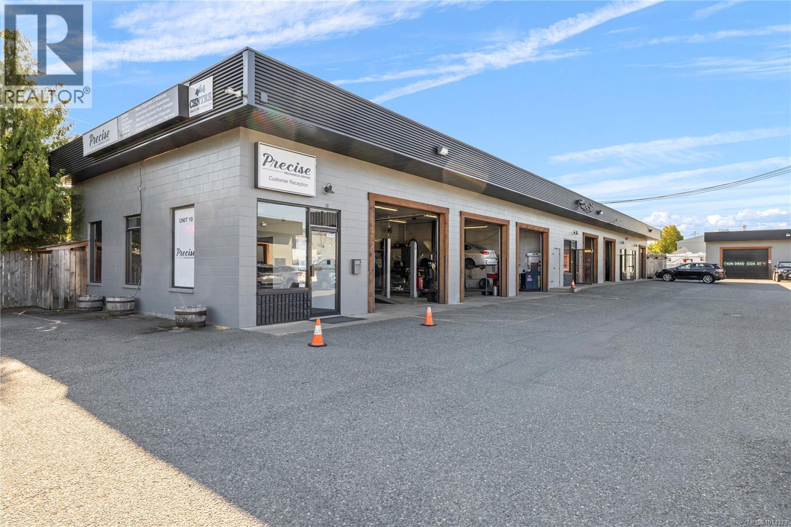 464 Island Hwy E, Parksville, British Columbia V9P 2H4 - Photo 3 - 1011373