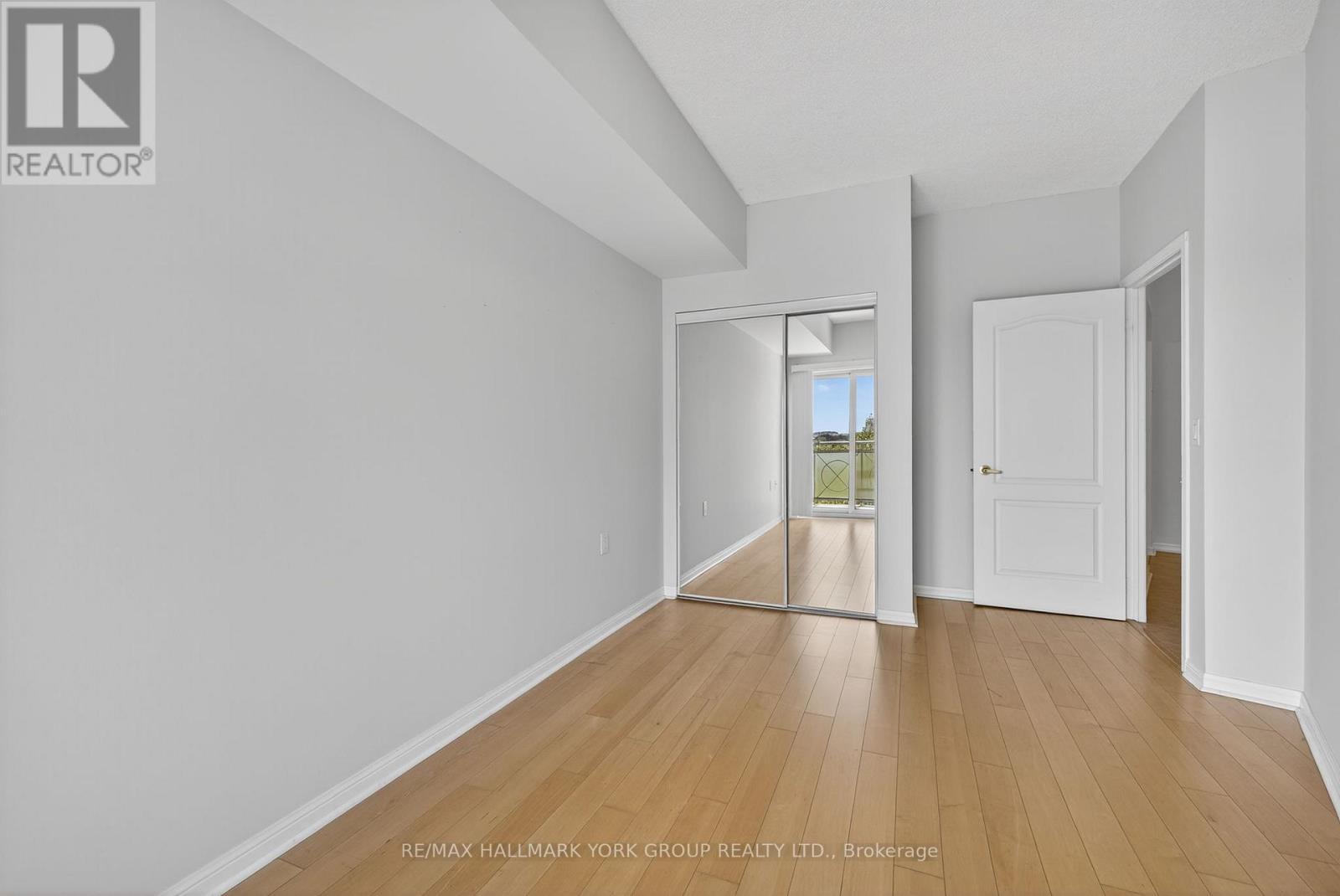 509 - 2500 Rutherford Road, Vaughan, Ontario  L4K 5N7 - Photo 25 - N12363546