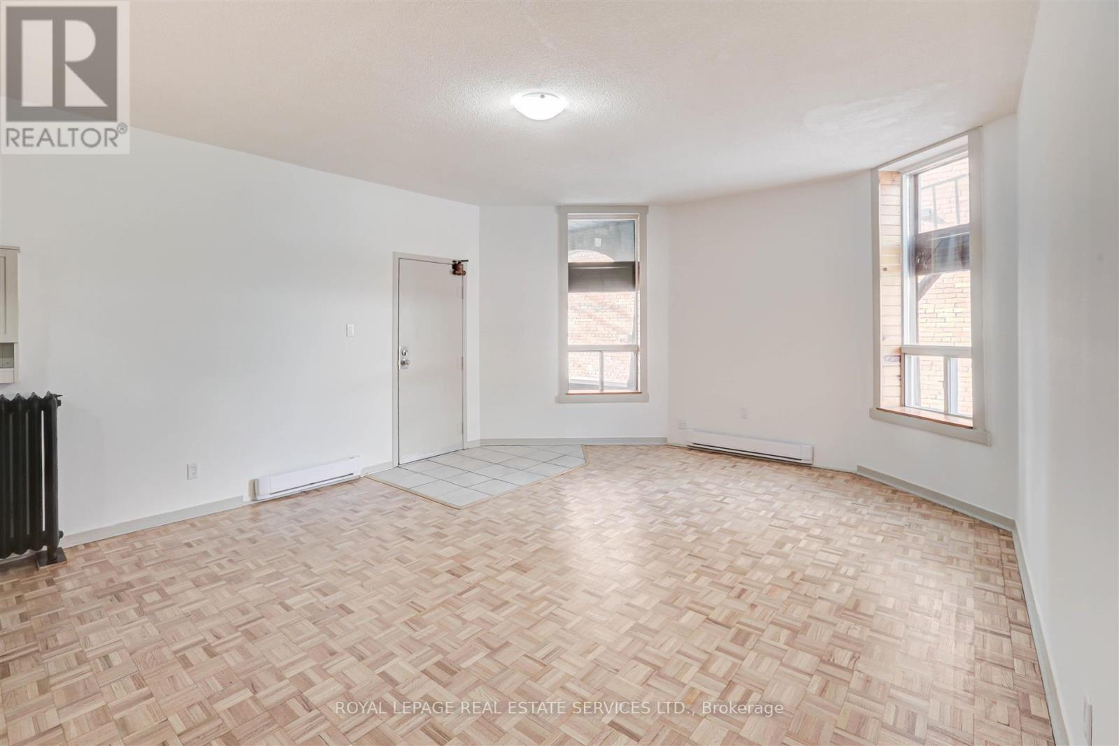 102 - 1530 King Street W, Toronto, Ontario  M6K 1J6 - Photo 2 - W12363500