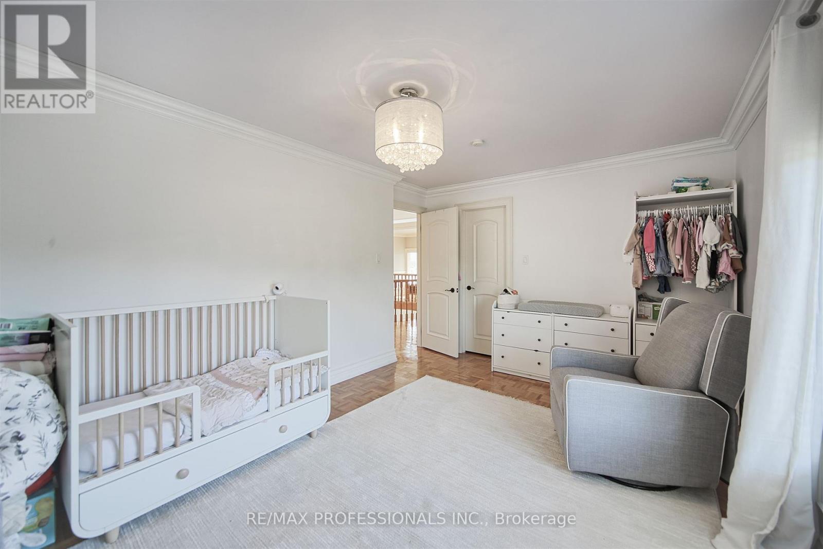 33 Redberry Parkway, Toronto, Ontario  M6L 2J7 - Photo 33 - W12363523