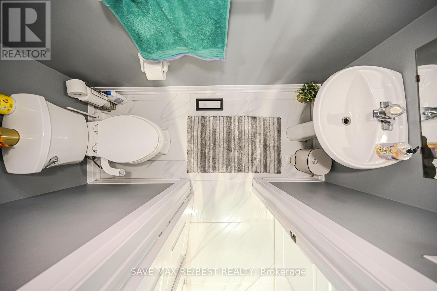 29 Baccarat Crescent, Brampton (Snelgrove), Ontario  L7A 1K7 - Photo 23 - W12363550