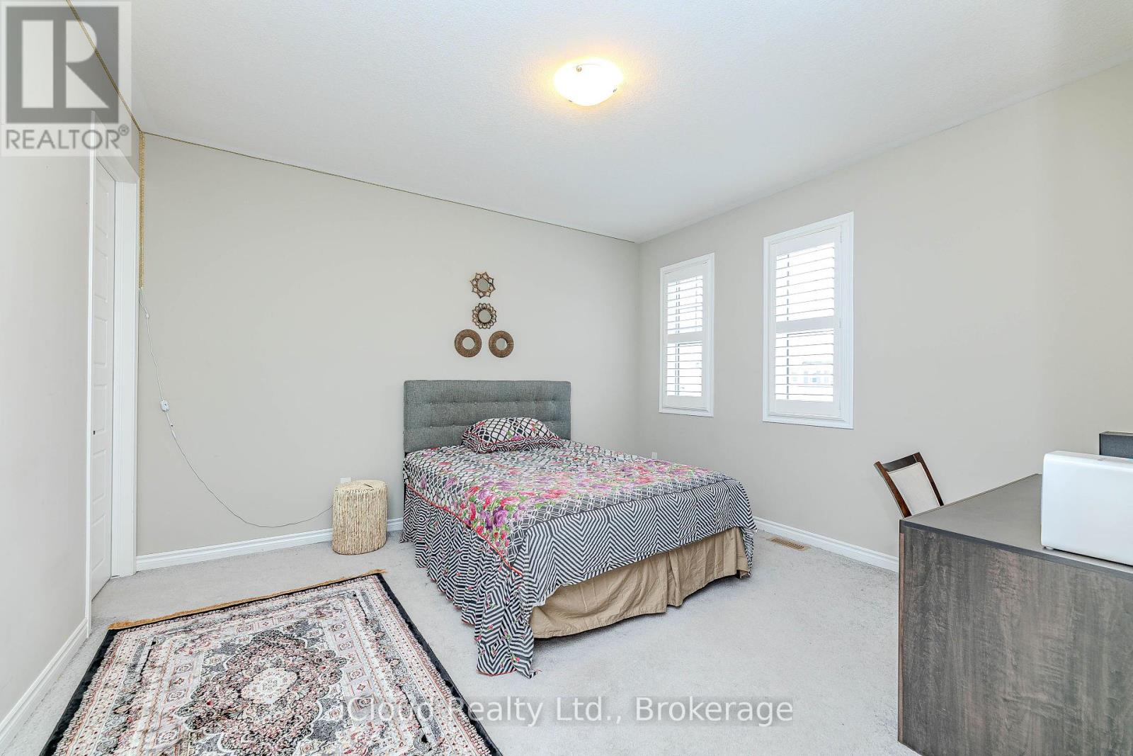 296 Ridge Road, Cambridge, Ontario  N3E 0B9 - Photo 29 - X12363494