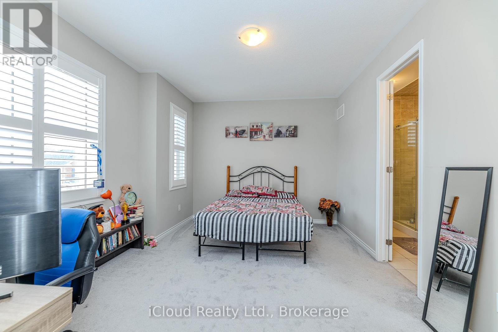 296 Ridge Road, Cambridge, Ontario  N3E 0B9 - Photo 32 - X12363494