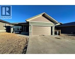 1544 117 Avenue, dawson creek, British Columbia