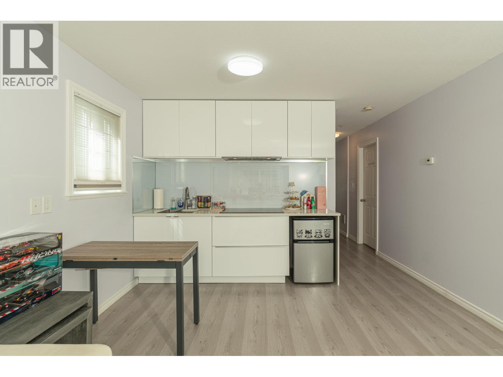 952 E 31st Avenue, Vancouver, British Columbia  V5V 2X4 - Photo 14 - R3040310