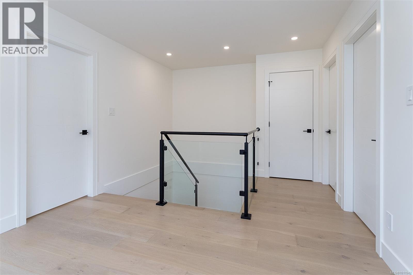 3595 Cedar Hill Rd, Saanich, British Columbia  V8P 3Z1 - Photo 39 - 1011942