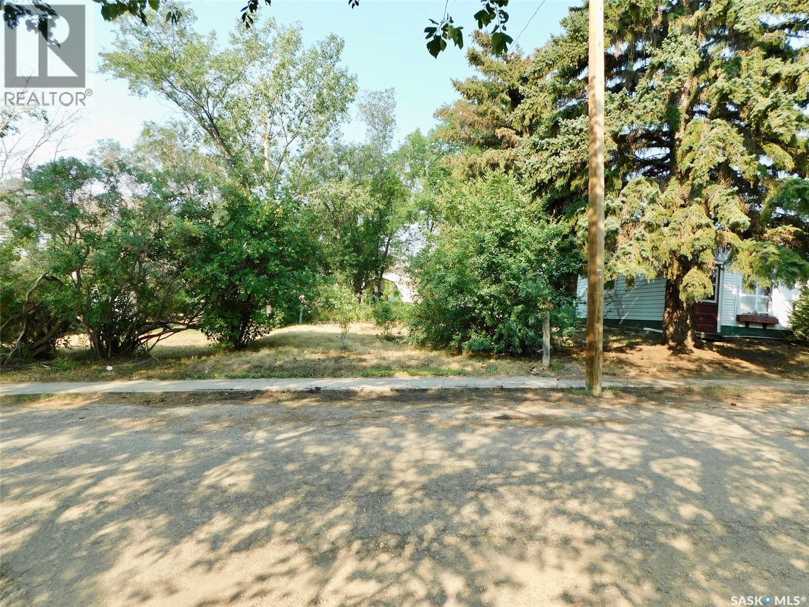 214 2nd Street E, Lafleche, Saskatchewan  S0H 3R0 - Photo 15 - SK995963
