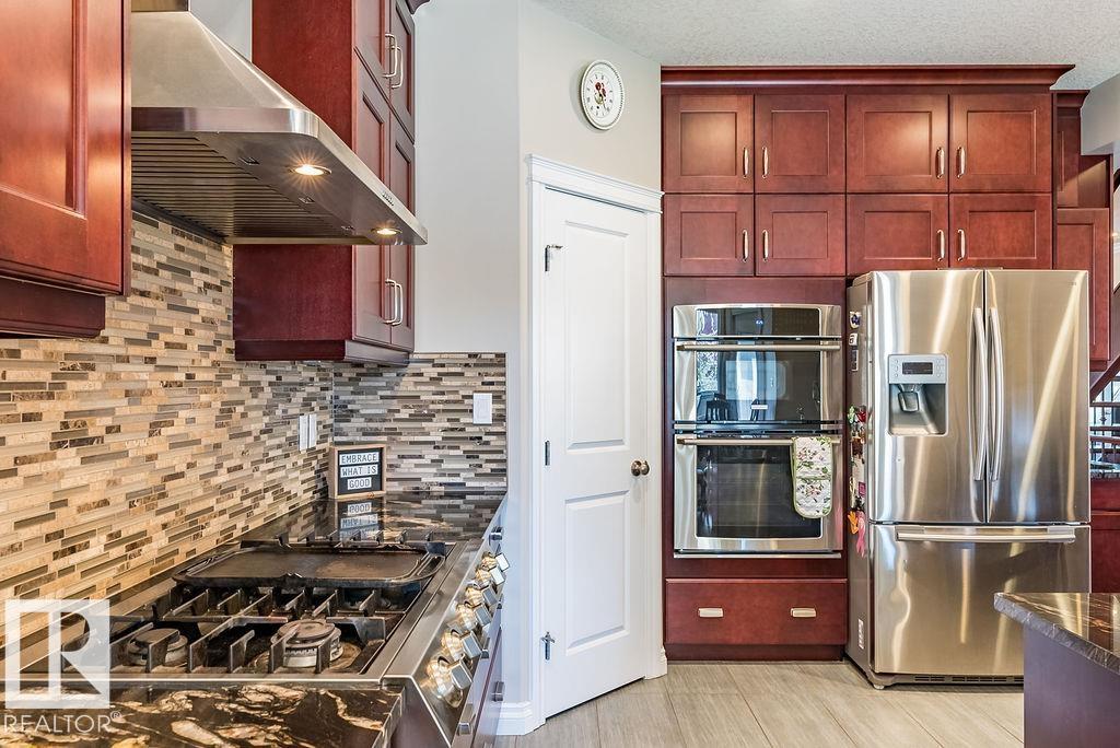 Property at 10535 80 ST NW image 3