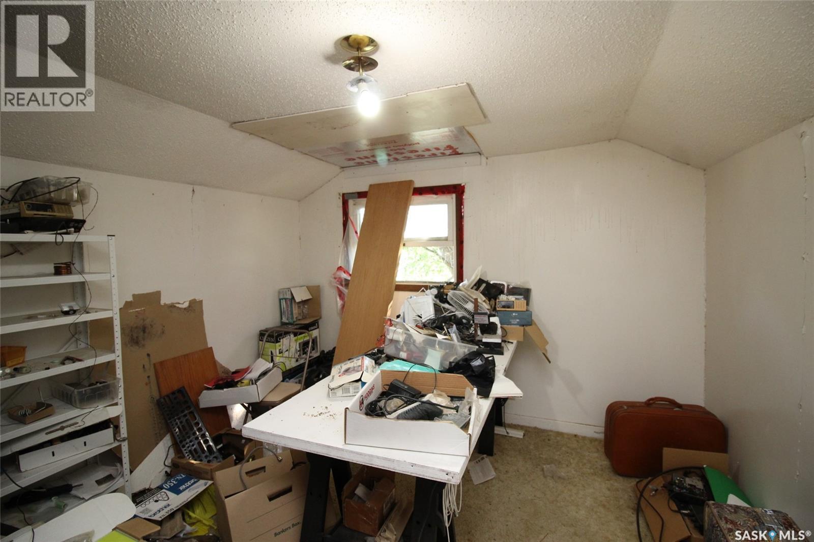 810 2nd Avenue S, Simmie, Saskatchewan  S0N 2N0 - Photo 20 - SK016453