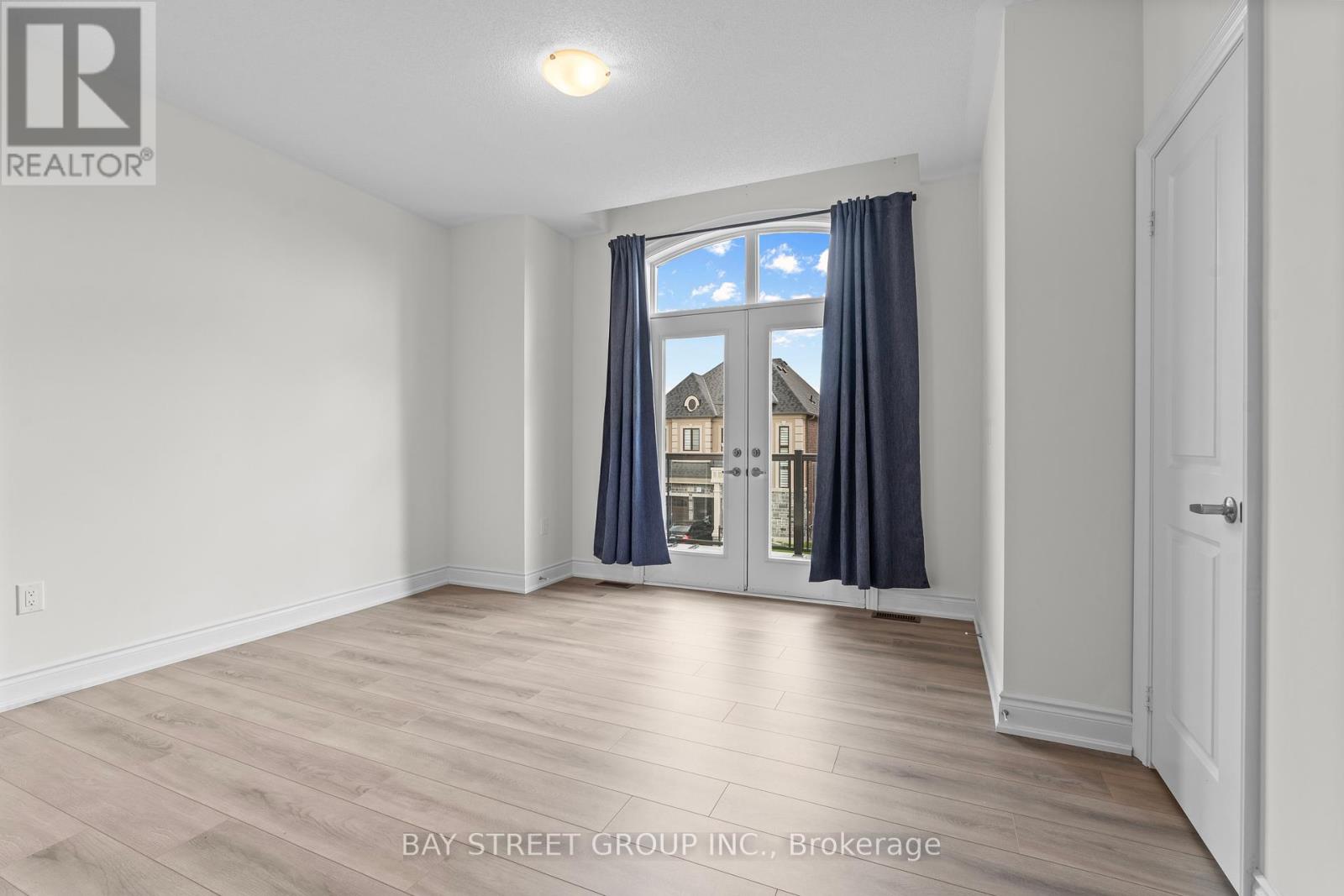 32 Current Drive, Richmond Hill, Ontario  L4S 0M8 - Photo 33 - N12363582