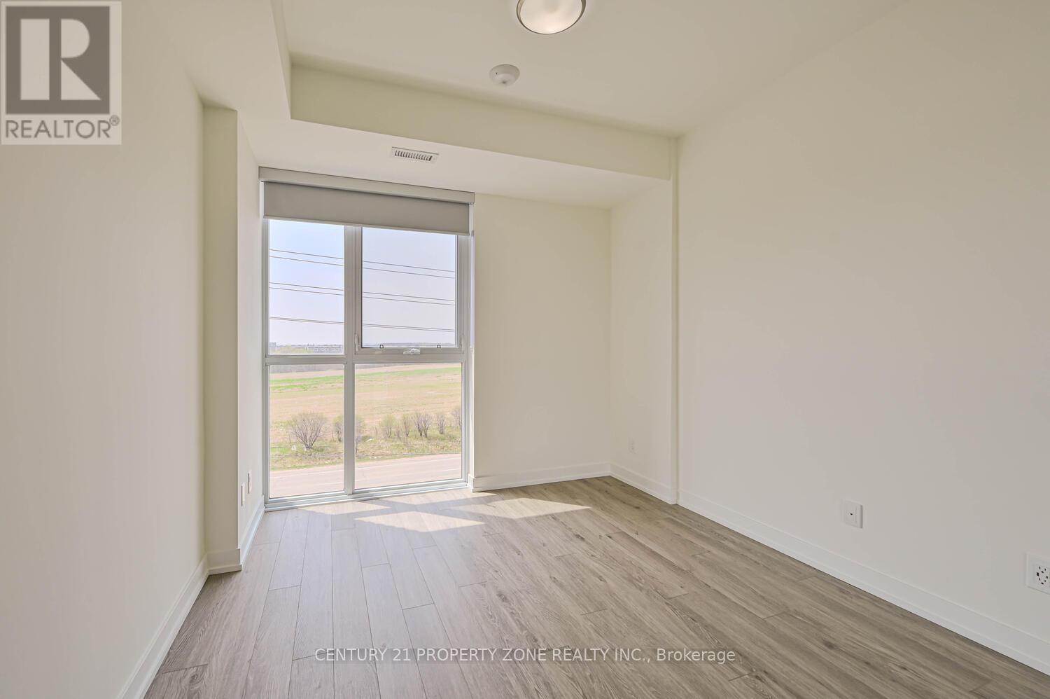 404 - 345 Wheat Boom Drive, Oakville, Ontario  L6H 7X4 - Photo 16 - W12363566