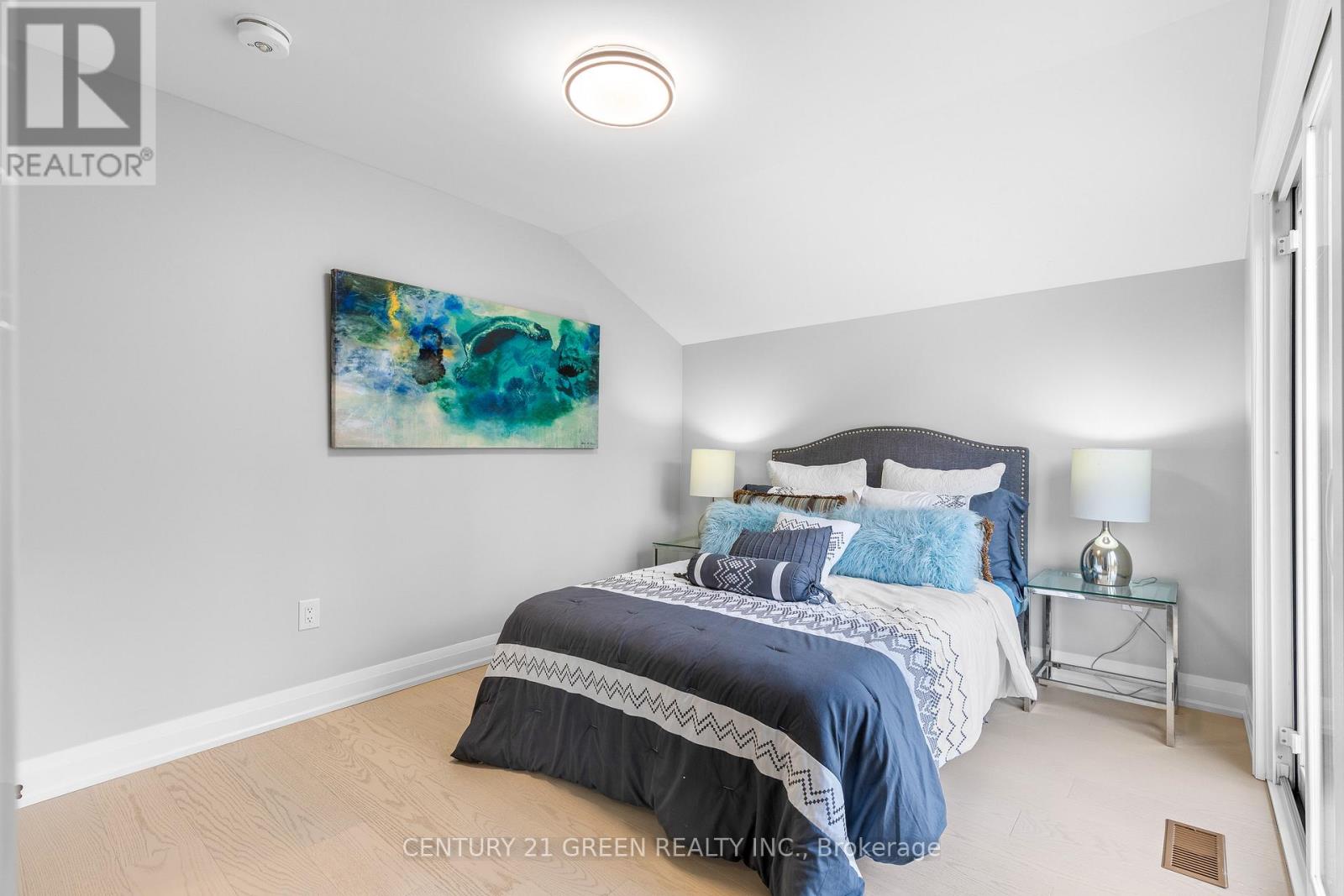 32 Brookridge Drive, Toronto, Ontario  M1P 3M1 - Photo 24 - E12363586