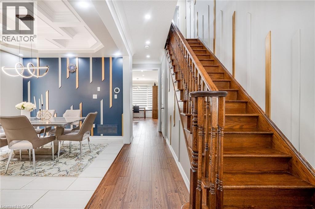 Property at 940 PHILBROOK Drive image 4