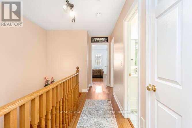 7148 Village Walk, Mississauga, Ontario  L5W 1X2 - Photo 34 - W12363624