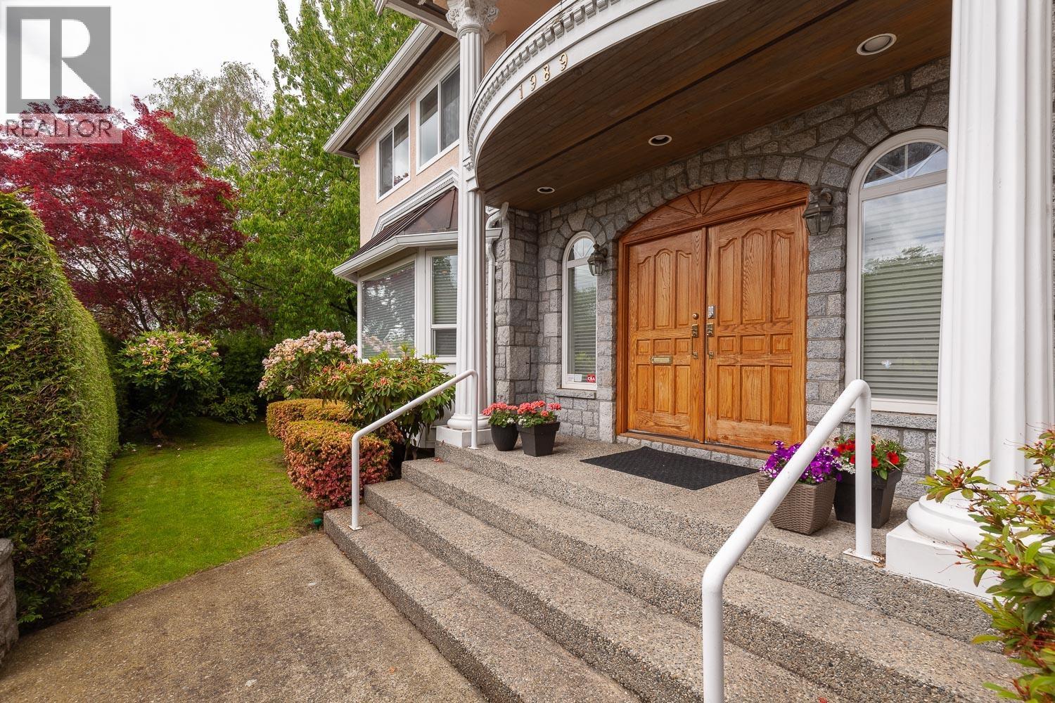 1989 W 52ND AVENUE, Vancouver, British Columbia