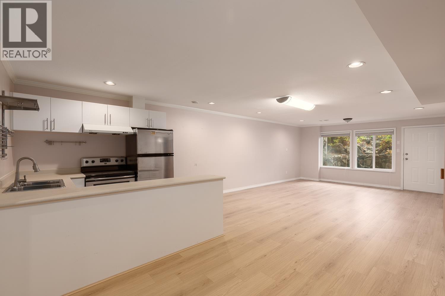 1989 W 52nd Avenue, Vancouver, British Columbia  V6P 1J6 - Photo 28 - R3040364