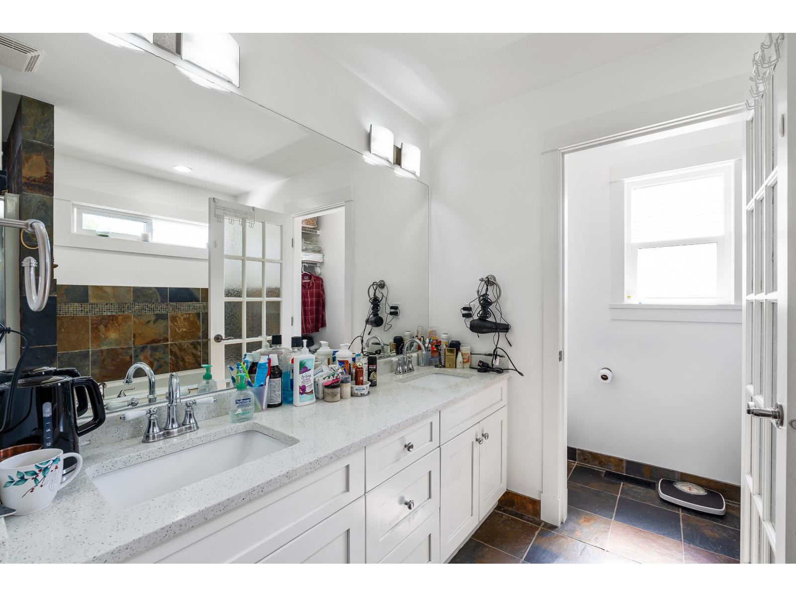 7051 196b Street, Langley, British Columbia  V2Y 2Z7 - Photo 20 - R3040286