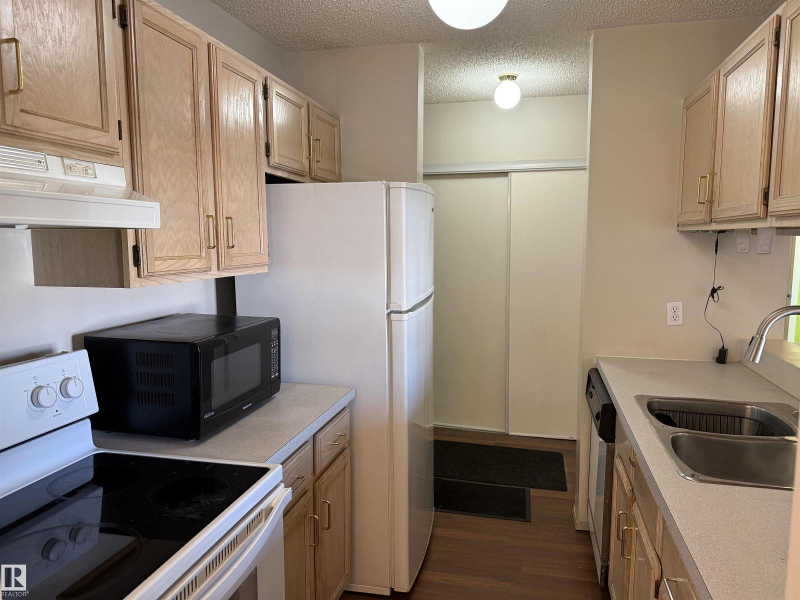 Property at #412 5005 31 AV NW image 2