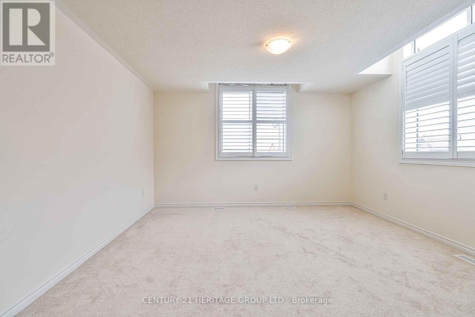 9 Cranley Road, East Gwillimbury, Ontario  L9N 0T7 - Photo 14 - N12363649