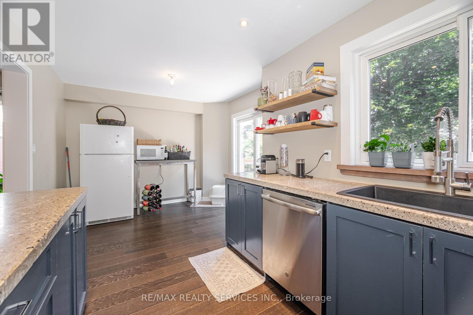 10 Deer Creek Place, Brampton, Ontario  L6Z 4T5 - Photo 18 - W12363641