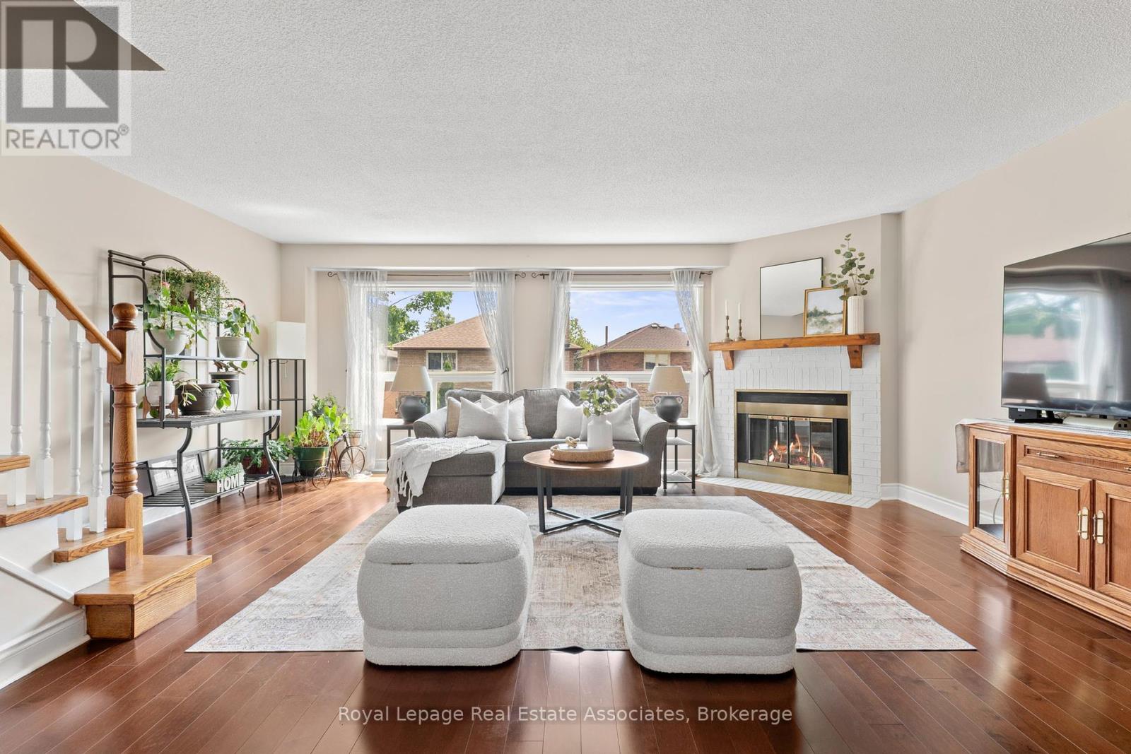 7 - 4605 Donegal Drive, Mississauga, Ontario  L5M 4X7 - Photo 11 - W12363647