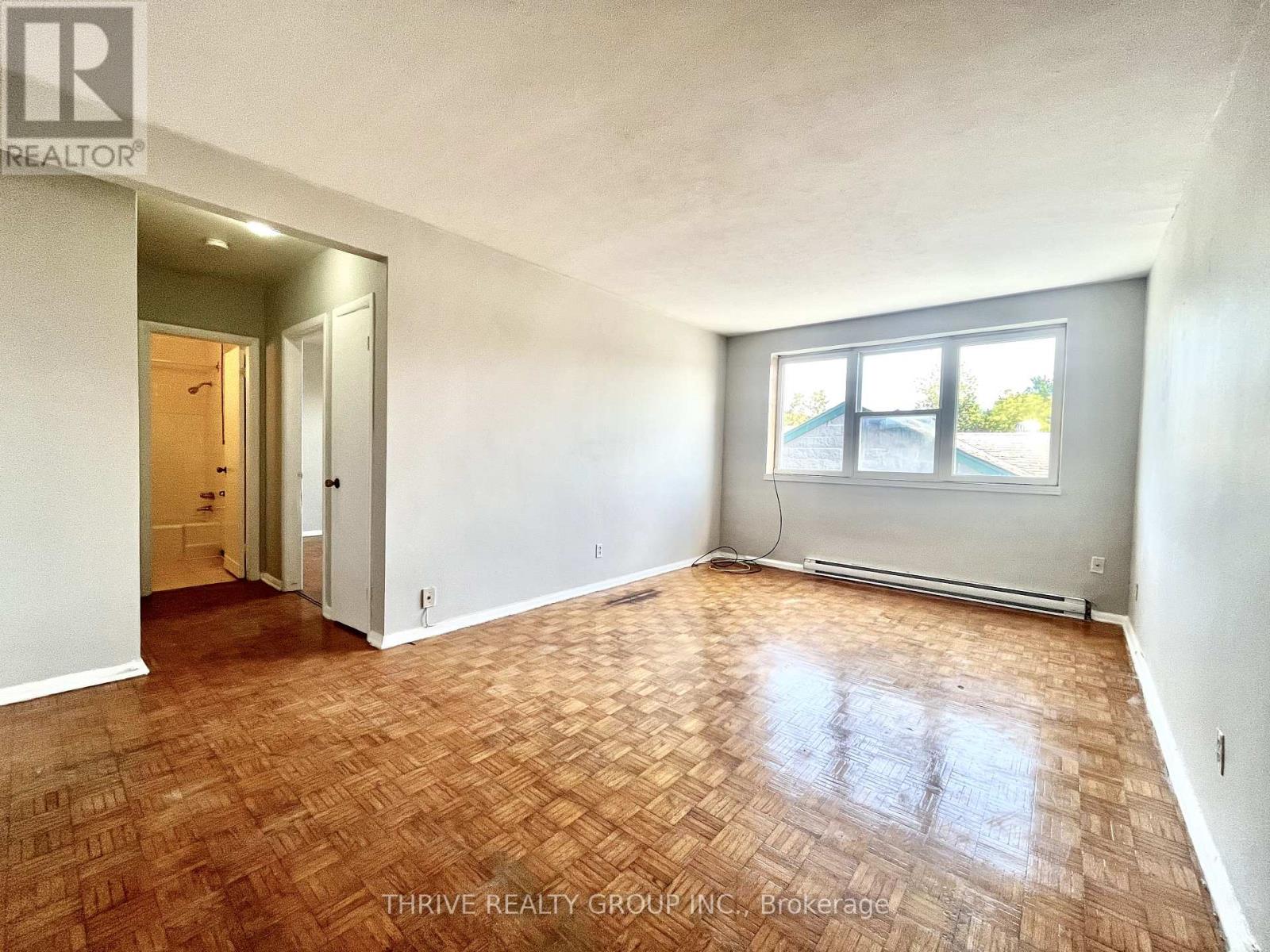 2 - 435 Nelson Street, London East, Ontario  N6B 1A6 - Photo 2 - X12363661