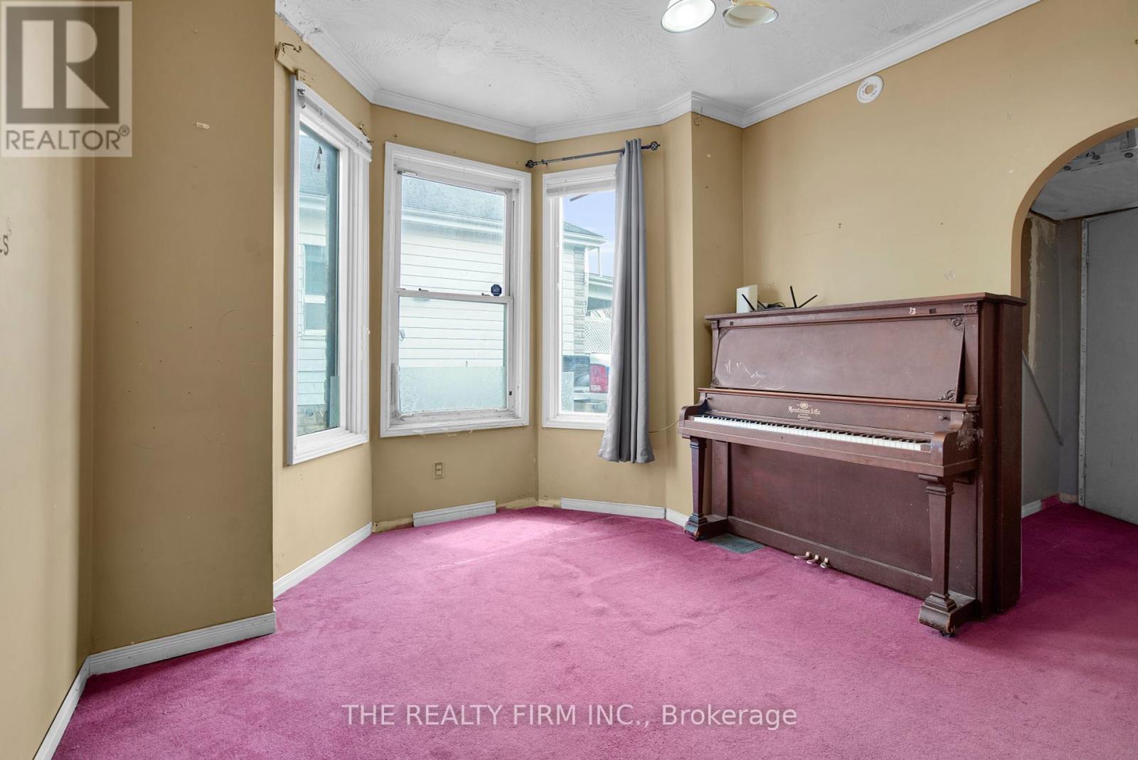 524 Simcoe Street, London East, Ontario  N6B 1K4 - Photo 14 - X12363690