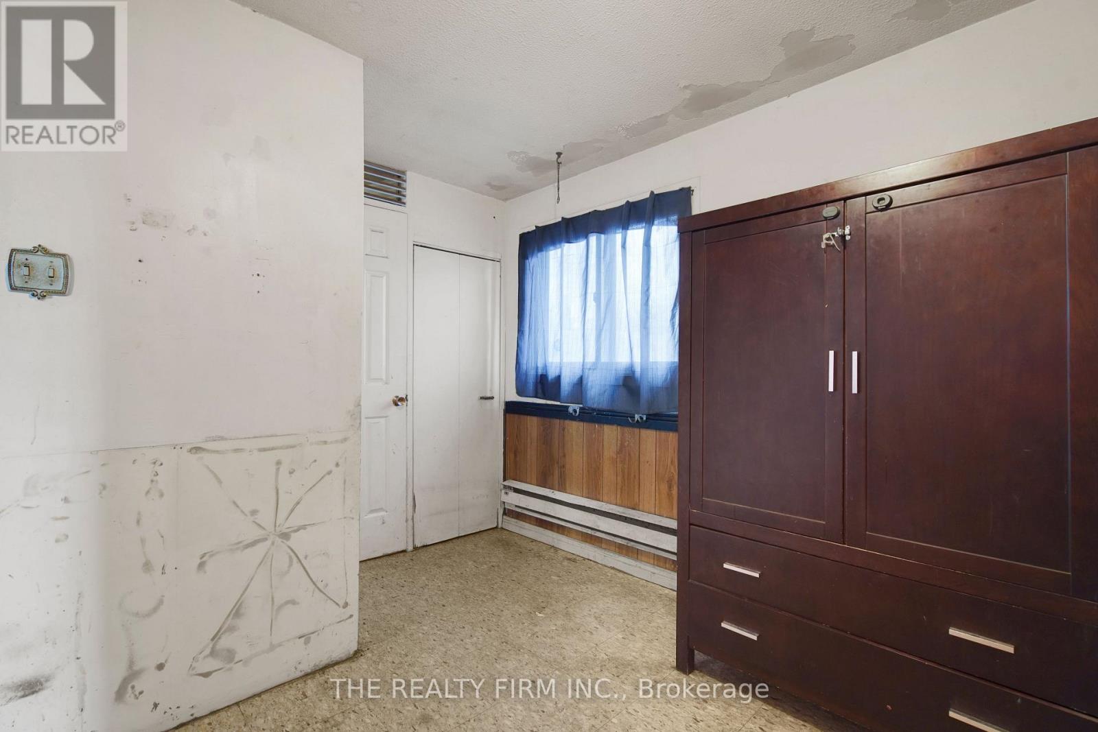 524 Simcoe Street, London East, Ontario  N6B 1K4 - Photo 22 - X12363690