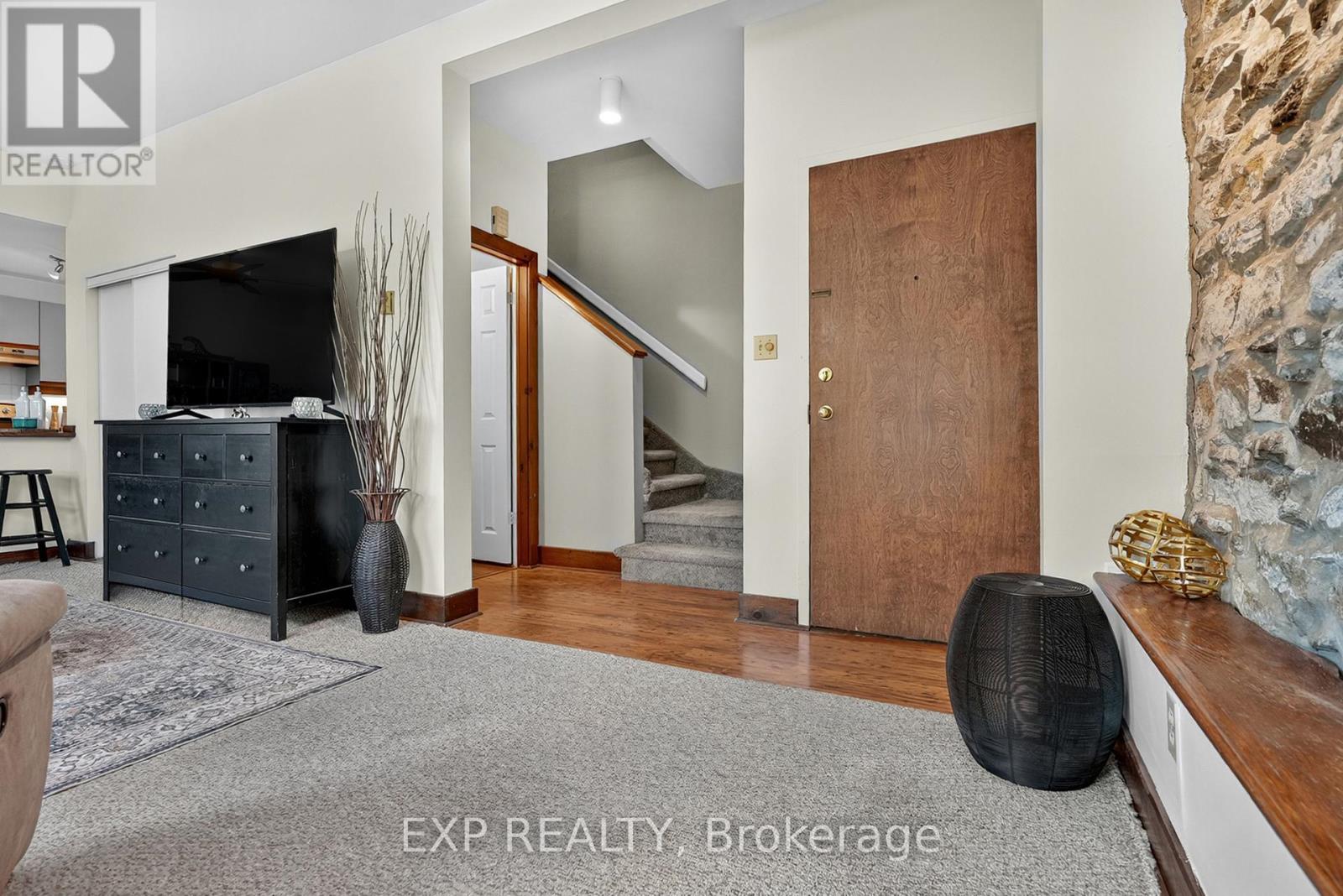 6 - 49 Mill Street, Carleton Place, Ontario  K7C 1T6 - Photo 4 - X12363669