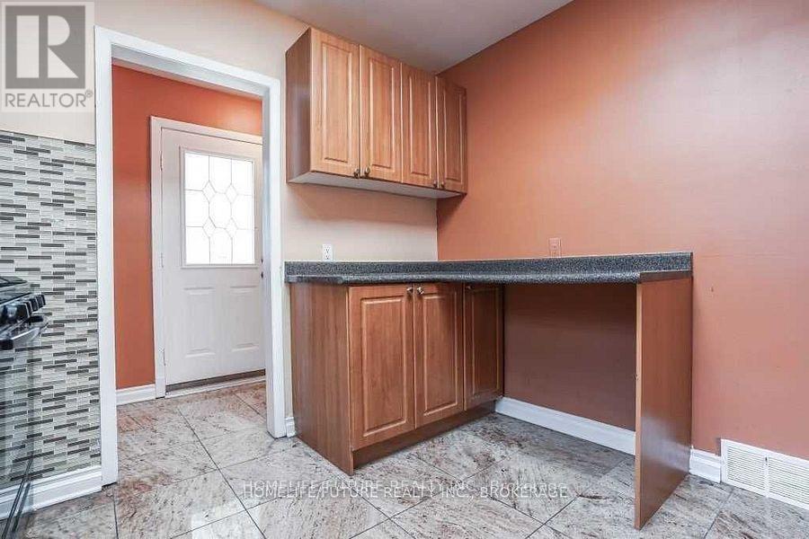 4 Gully Drive, Toronto, Ontario  M1K 4W2 - Photo 13 - E12363682