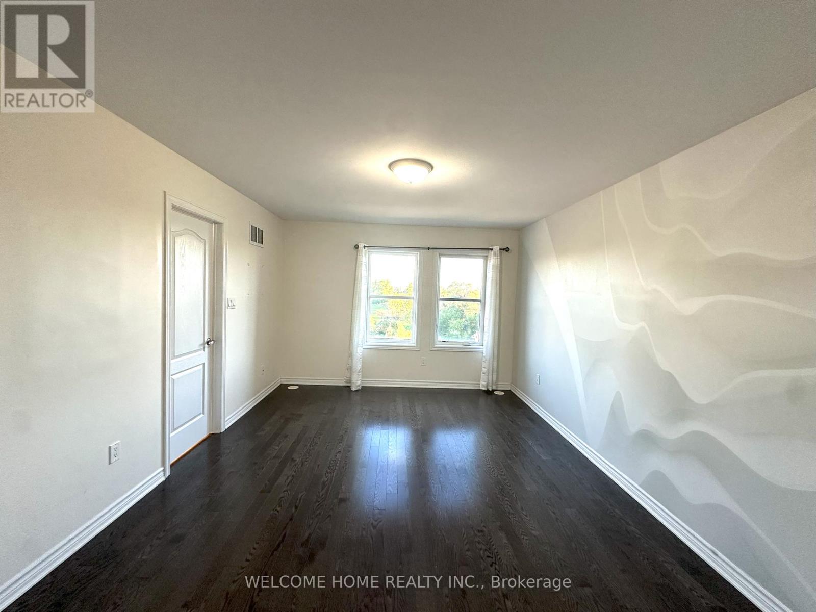 7 City Park Circle, Vaughan, Ontario  L4L 0H2 - Photo 11 - N12363663