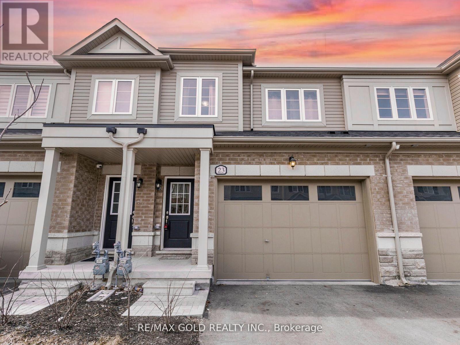 23 Brixham Lane, Brampton, Ontario  L7A 5K2 - Photo 2 - W12363691