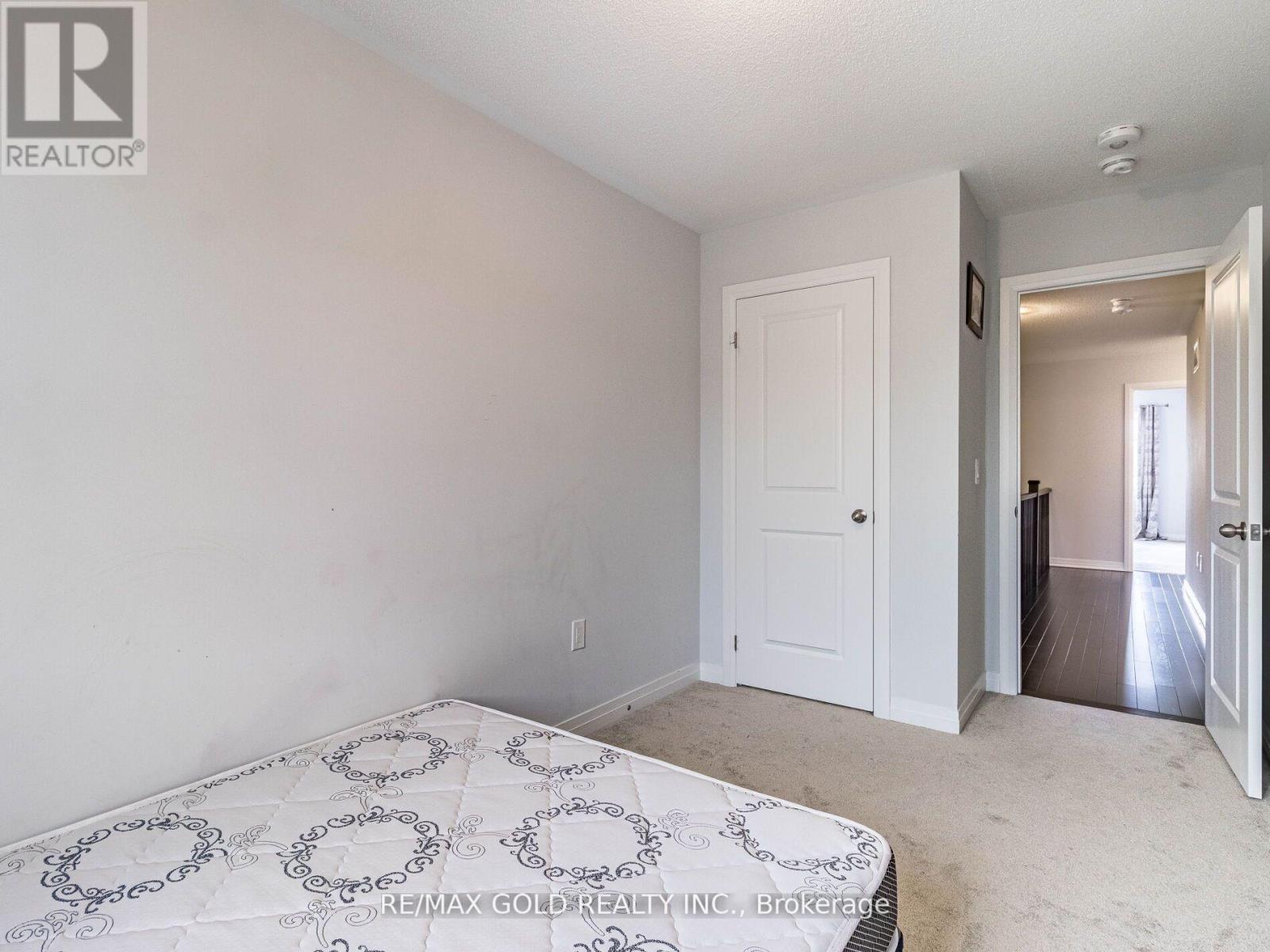 23 Brixham Lane, Brampton, Ontario  L7A 5K2 - Photo 21 - W12363691