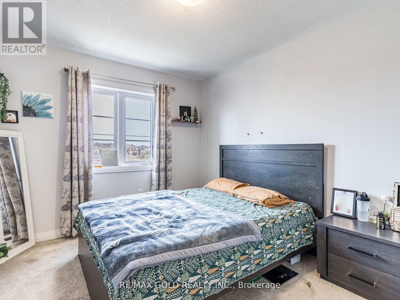 23 Brixham Lane, Brampton, Ontario  L7A 5K2 - Photo 22 - W12363691