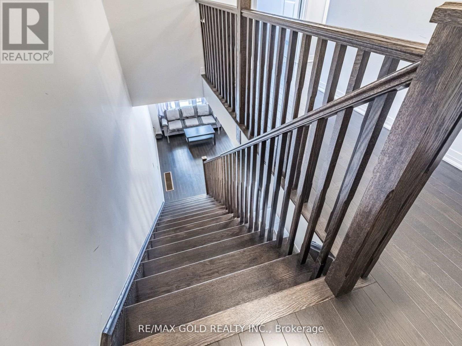 23 Brixham Lane, Brampton, Ontario  L7A 5K2 - Photo 25 - W12363691