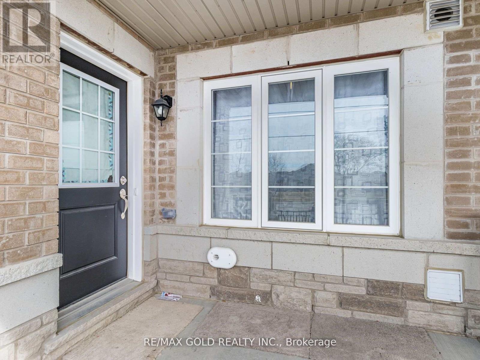 23 Brixham Lane, Brampton, Ontario  L7A 5K2 - Photo 26 - W12363691