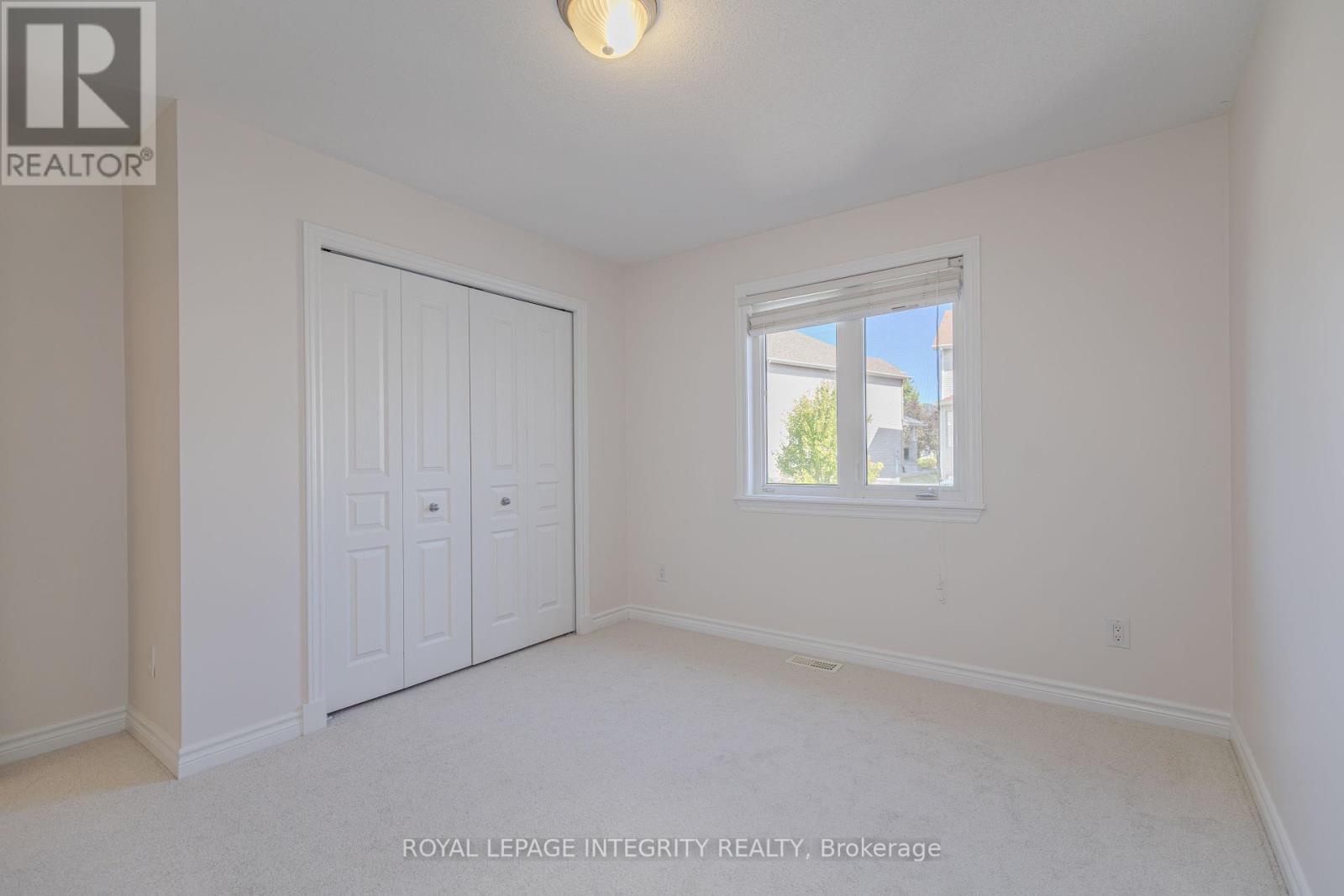 218 Keyrock Drive, Ottawa, Ontario  K2T 0B4 - Photo 25 - X12363732