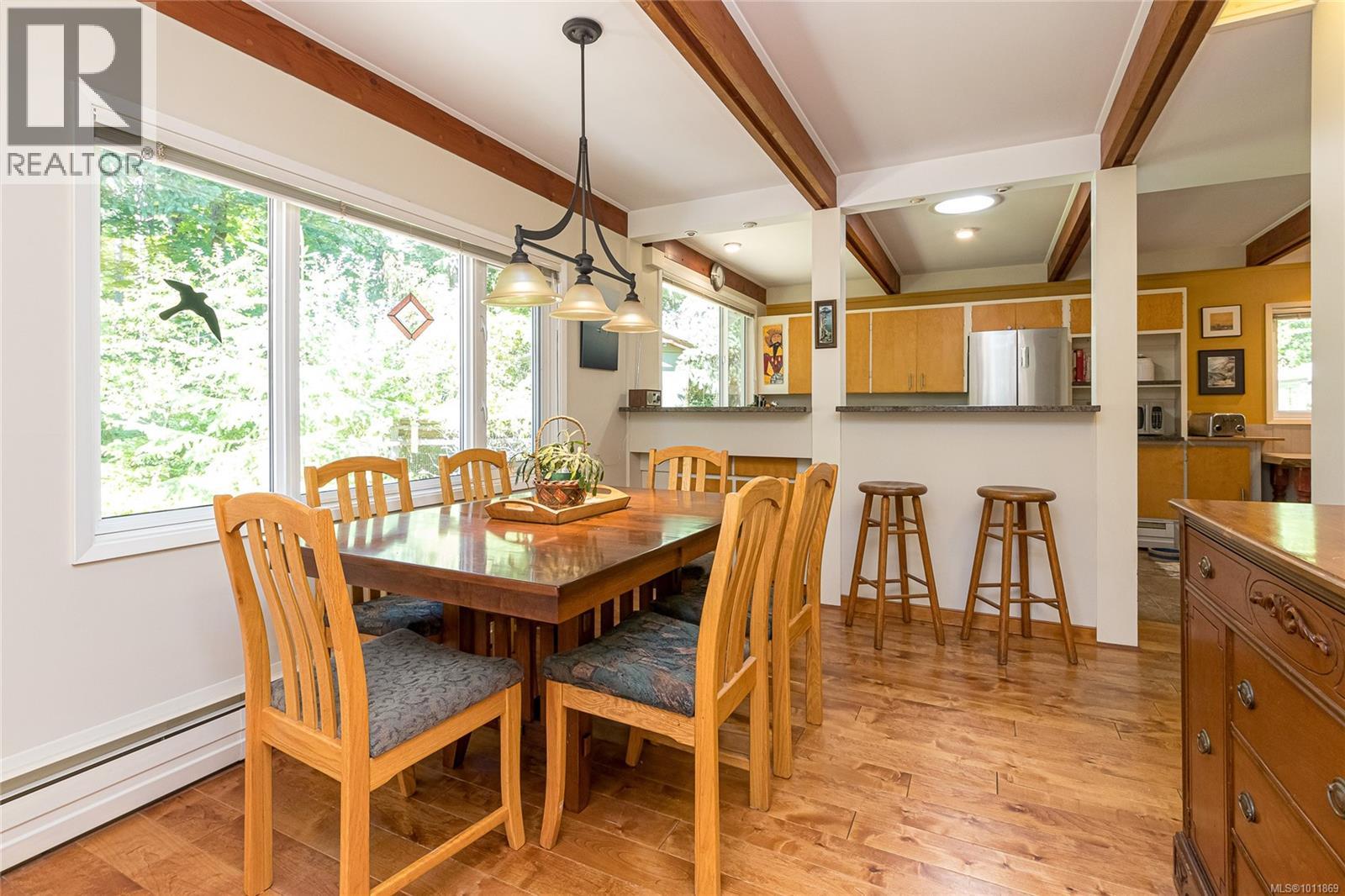 Property at 4664-4670 Spring Rd image 2