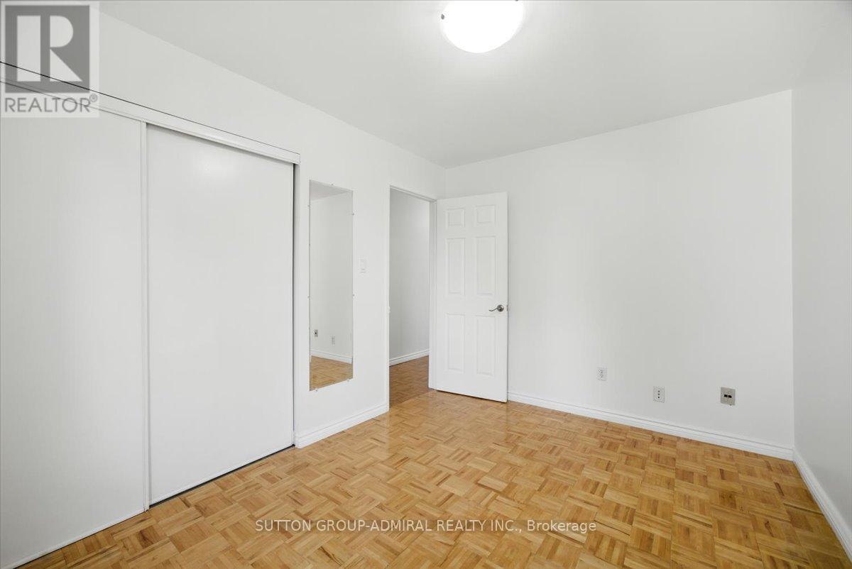 137 Chelwood Drive, Vaughan, Ontario  L4J 7C6 - Photo 26 - N12360632