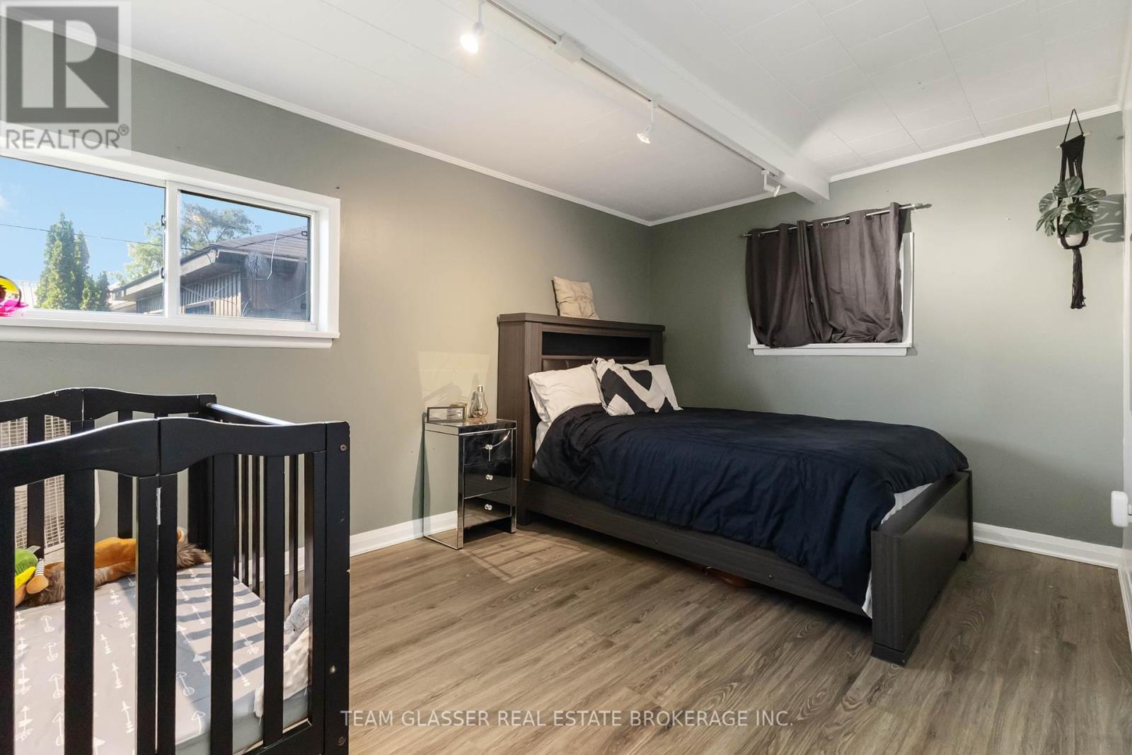 11241 Imperial Road, Malahide, Ontario  N5H 2R3 - Photo 11 - X12363739