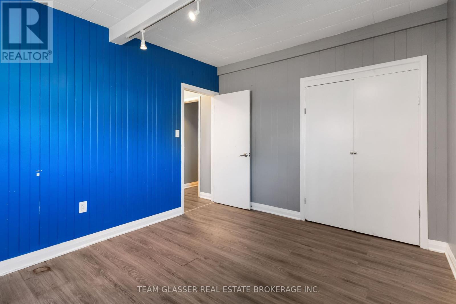 11241 Imperial Road, Malahide, Ontario  N5H 2R3 - Photo 14 - X12363739