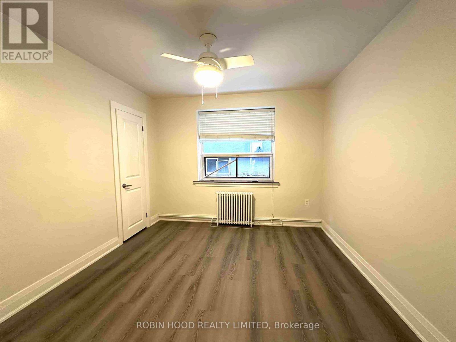 1 - 62 Fifth Street, Toronto, Ontario  M8V 2Z2 - Photo 6 - W12363728