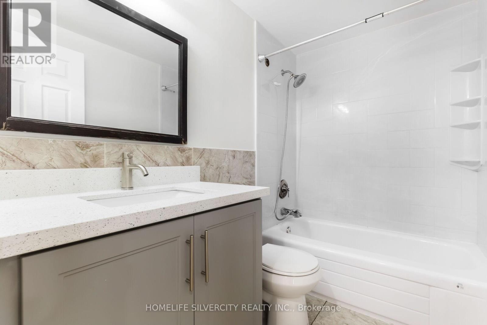 26 Cresswell Drive, Brampton (Fletcher's West), Ontario  L6Y 2T6 - Photo 31 - W12363730