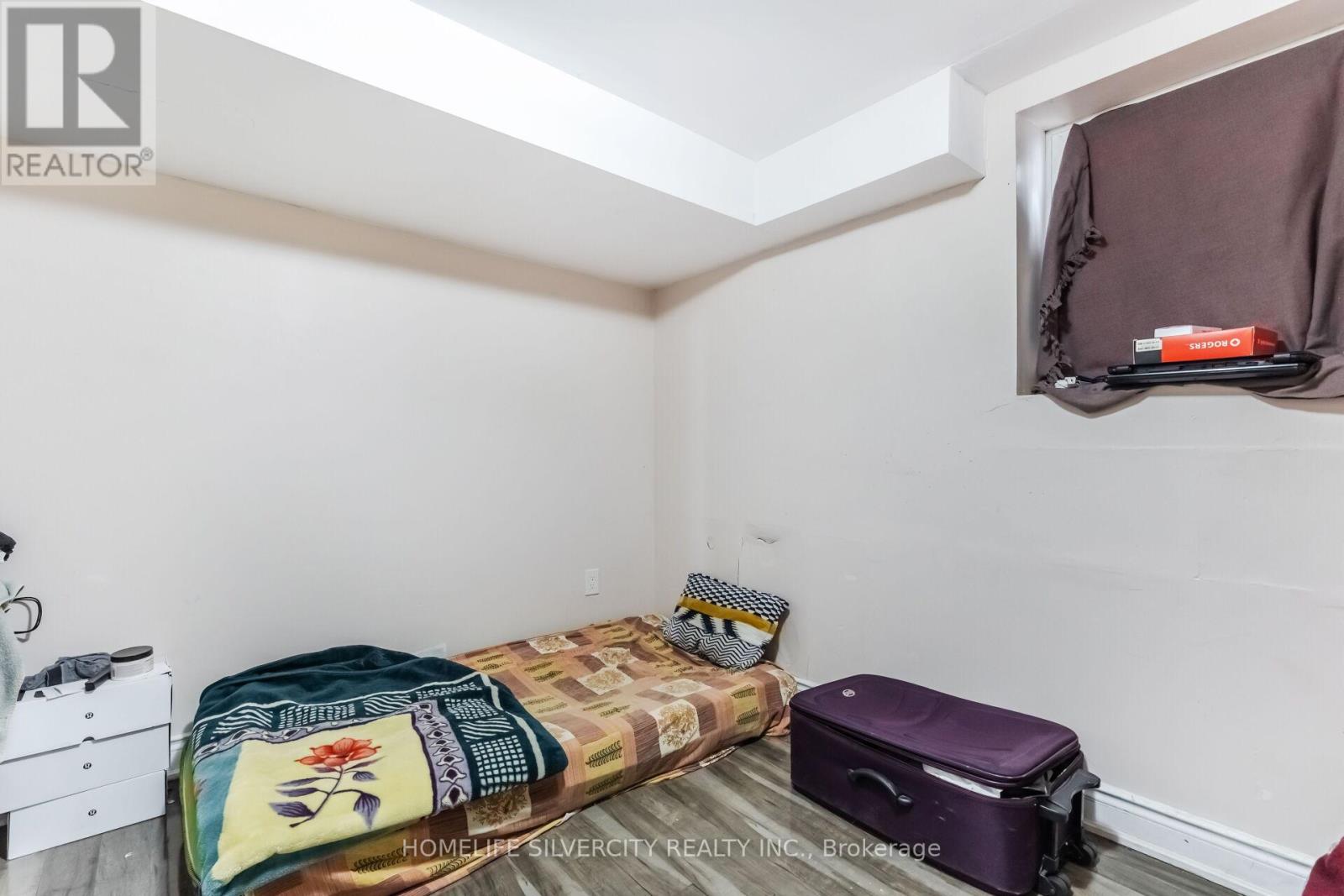 26 Cresswell Drive, Brampton (Fletcher's West), Ontario  L6Y 2T6 - Photo 45 - W12363730