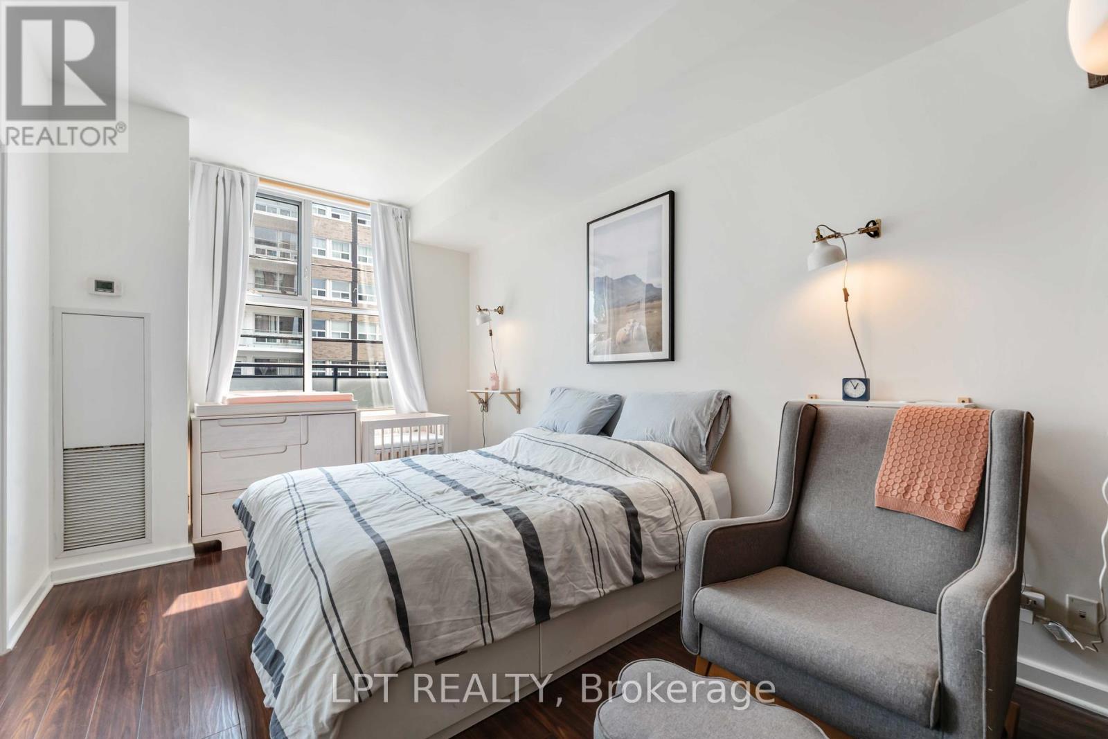 206 - 150 Caroline Avenue, Ottawa, Ontario  K1Y 4X8 - Photo 22 - X12363747